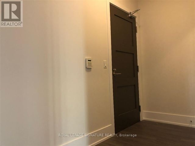 300 Front Street West - 2304 20 John Street - photo 2