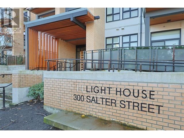 Light House - 222 300 Salter Street - photo 1