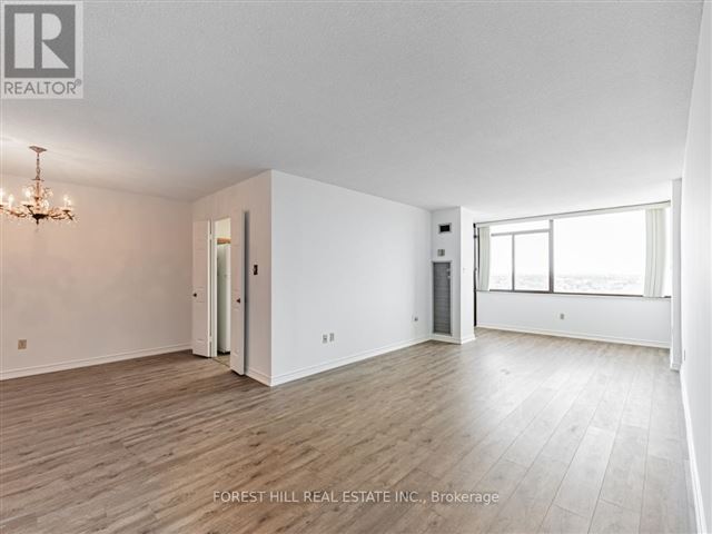 3000 Bathurst Street Condos - 1607 3000 Bathurst Street - photo 3