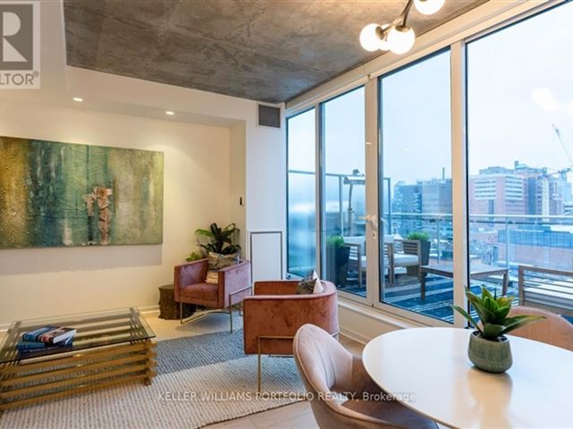 Ideal Lofts -  301 Markham Street - photo 2