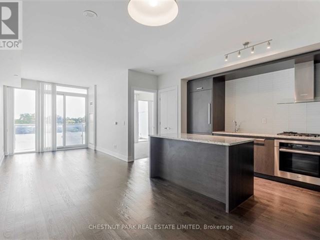 3018 Yonge Condos - 909 3018 Yonge Street - photo 2