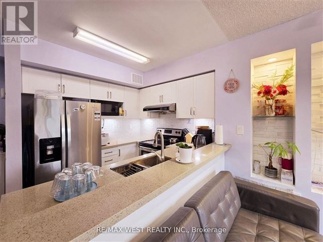 Harmony Village 3 - 2035 3049 Finch Avenue West - photo 3