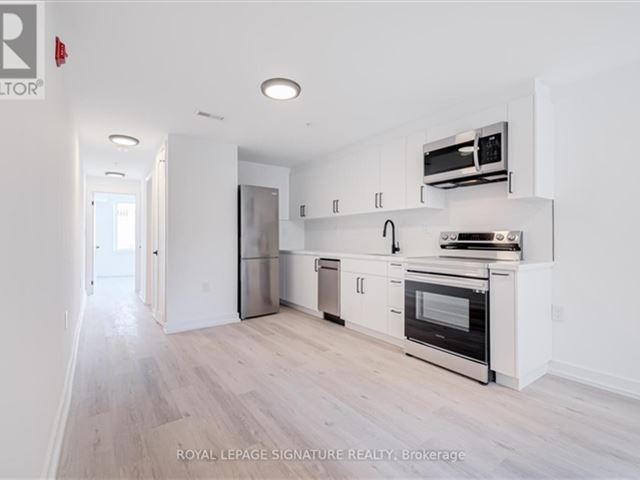 3039 Dundas West - 5 3039 Dundas Street West - photo 2