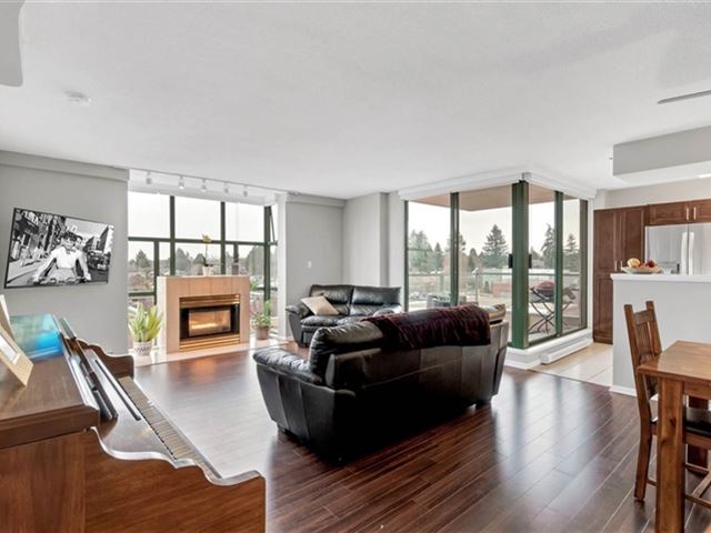 Pacifica Middlegate Tower - 701 3055 Cambie Street - photo 1