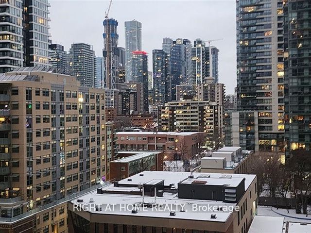 Jac Condos - p 308 Jarvis Street - photo 3