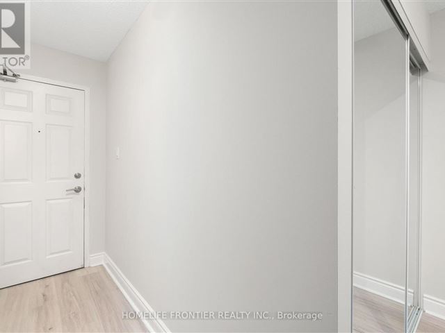 Cedar Gate Condos - 601 309 Major Mackenzie Drive East - photo 3