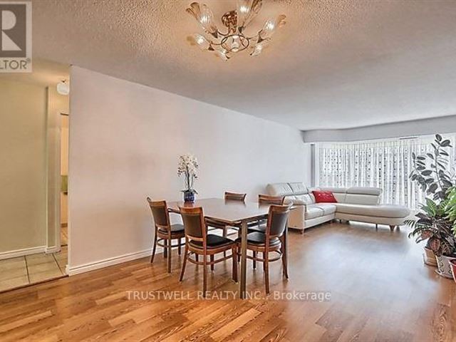 Cedar Gate Condos - 812 309 Major Mackenzie Drive East - photo 3