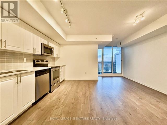 Residenze Palazzo at Treviso 3 - 514 3091 Dufferin Street - photo 2