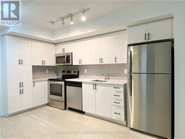 Residenze Palazzo at Treviso 3 - 212 3091 Dufferin Street - photo 2