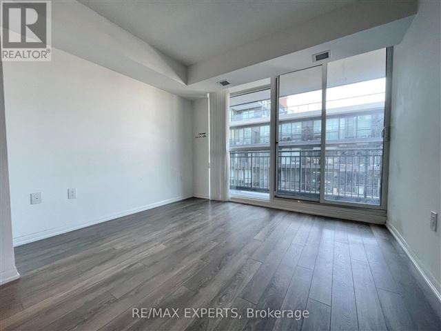 Residenze Palazzo at Treviso 3 - 720 3091 Dufferin Street - photo 1