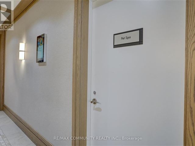 Residenze Palazzo at Treviso 3 - 610 3091 Dufferin Street - photo 3