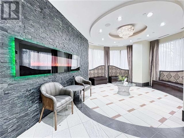 Grand Ovation Condos - 311 310 Burnhamthorpe Road West - photo 2