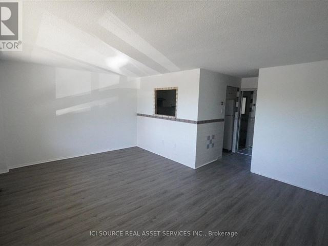 3100 Carling Ave - 103 3100 Carling Avenue - photo 2