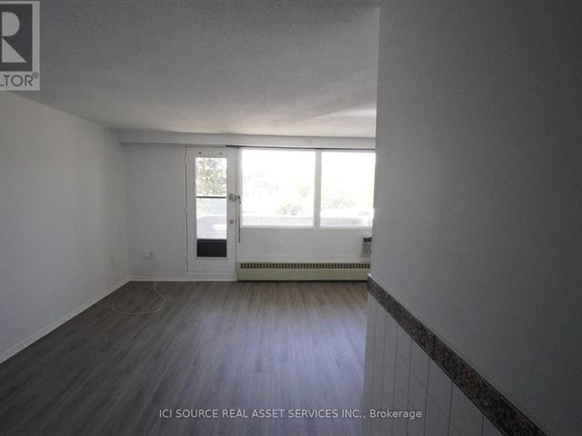 3100 Carling Ave - 103 3100 Carling Avenue - photo 2