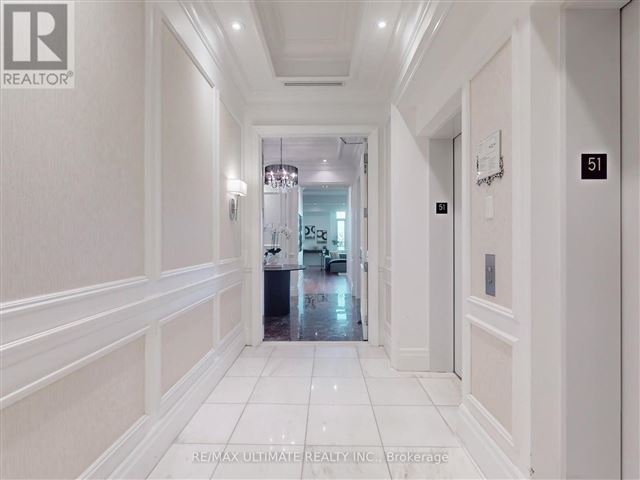 The St Regis Residences - 5104 325 Bay Street - photo 2