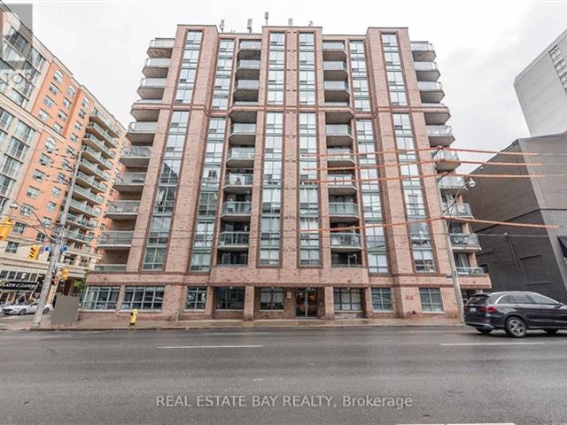 311 @ Imperial Square - 207 311 Richmond Street East - photo 3