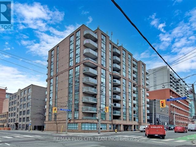 311 @ Imperial Square - 301 311 Richmond Street East - photo 1