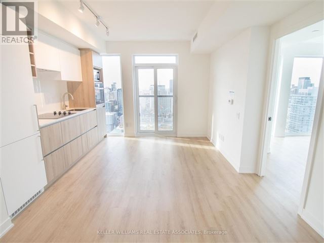 PRIME Condos - 4005 319 Jarvis Street - photo 1