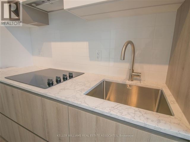 PRIME Condos - 4005 319 Jarvis Street - photo 3