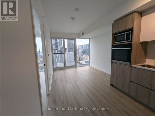 PRIME Condos - 2916 319 Jarvis Street - photo 3