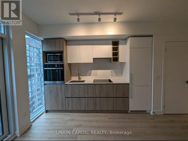 PRIME Condos - 803 319 Jarvis Street - photo 2