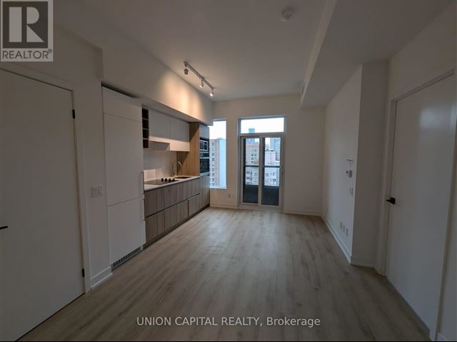 PRIME Condos - 1005 319 Jarvis Street - photo 1