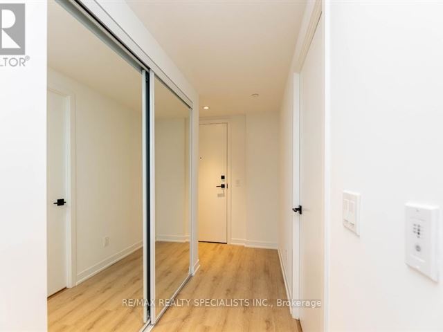 PRIME Condos - 4806 319 Jarvis Street - photo 2