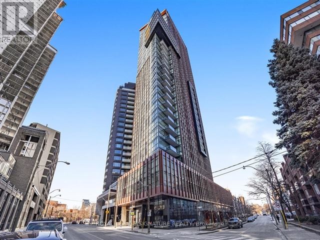 The Yorkville - 1704 32 Davenport Road - photo 1