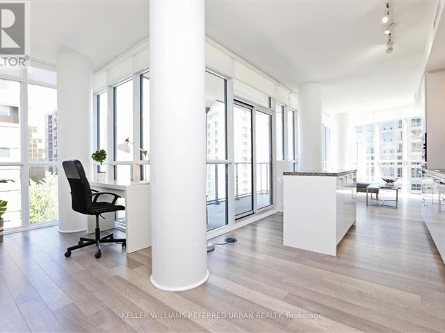 The Yorkville - 907 32 Davenport Road - photo 3