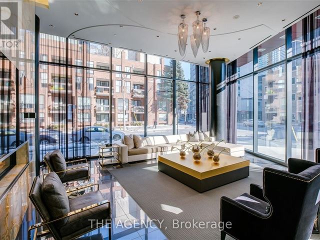 The Yorkville - 106 32 Davenport Road - photo 1