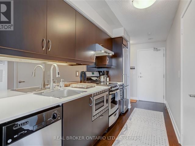 The Modern - 1516 320 Richmond Street East - photo 2