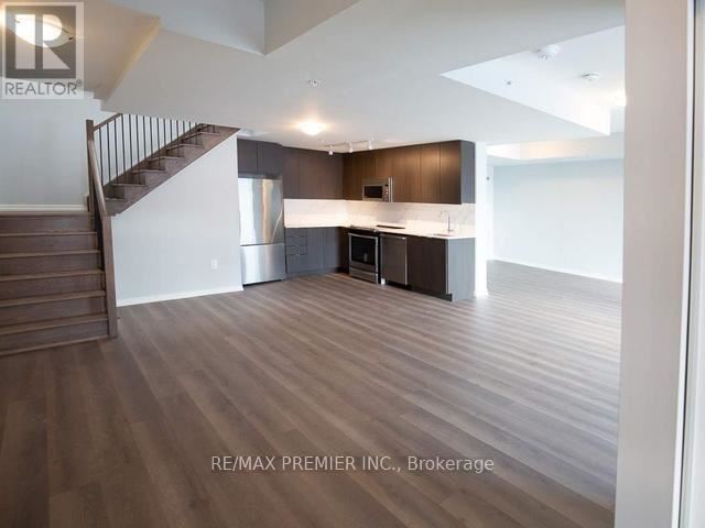 The Bennett on Bayview - th101 3237 Bayview Avenue - photo 2