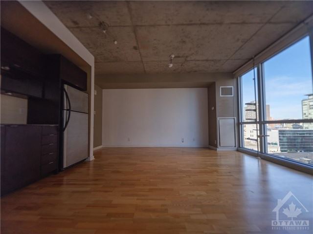 Mondrian - 615 324 Laurier Avenue West - photo 3