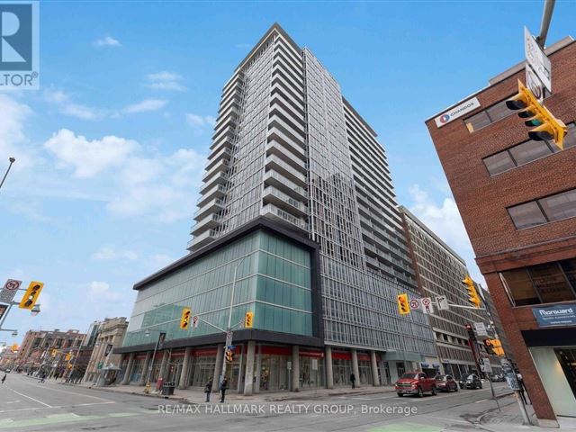 Mondrian - 714 324 Laurier Avenue West - photo 1