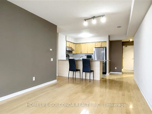 Royal Pinnacle - 2901 33 Empress Avenue - photo 3