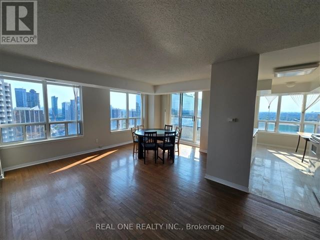 Royal Pinnacle - 2710 33 Empress Avenue - photo 2