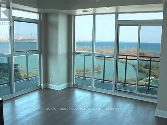 Jade Waterfront Condos - 1009 33 Shore Breeze Drive - photo 2