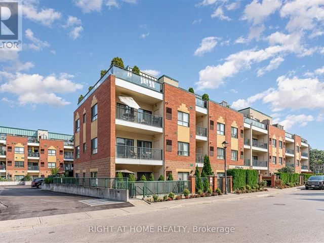 Park Lane Condominiums - 321 33 Wallace Street - photo 2