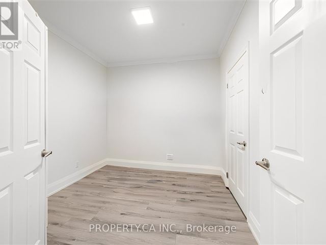 Park Lane Condominiums - 318 33 Wallace Street - photo 2