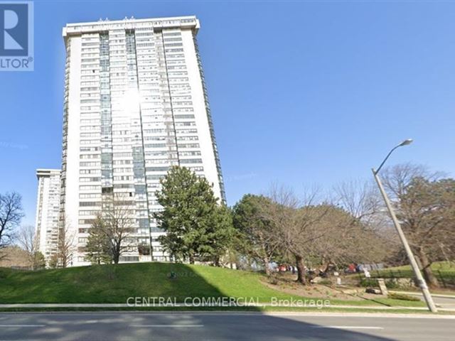 Skymark I - 2808 3303 Don Mills Road - photo 1