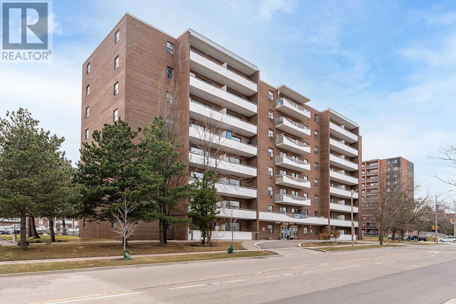 3320 Fieldgate Drive, Unit 808, Mississauga — For sale @ $449,000 ...