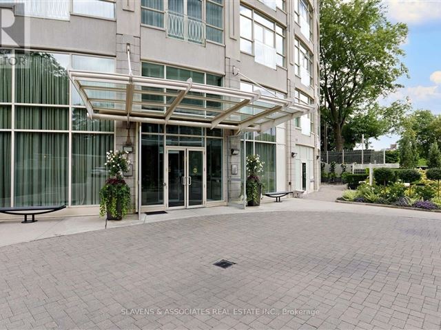 Churchill Park Condos - 701 336 Spadina Road - photo 2