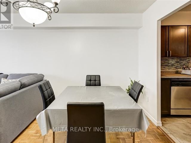 3380 Eglinton Avenue East Condos - 1101 3380 Eglinton Avenue East - photo 3