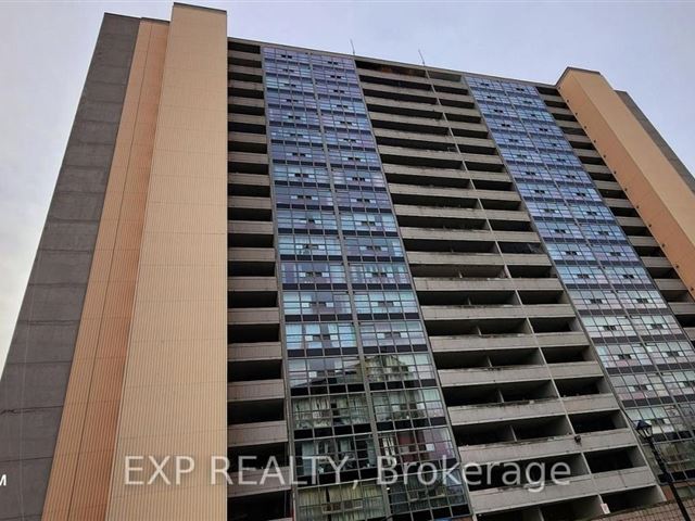 3380 Eglinton Avenue East Condos - 402 3380 Eglinton Avenue East - photo 2