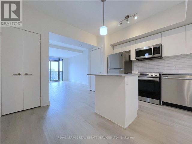 3385 Dundas Street West - 606 3385 Dundas Street West - photo 2