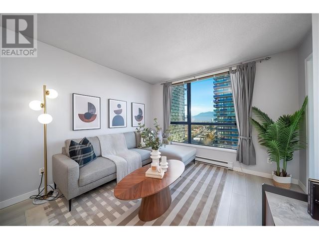 The Centro - 1606 3438 Vanness Avenue - photo 3