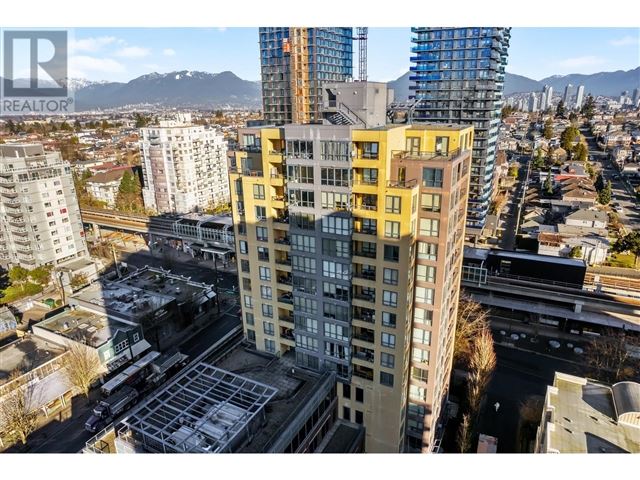 The Centro - 809 3438 Vanness Avenue - photo 1