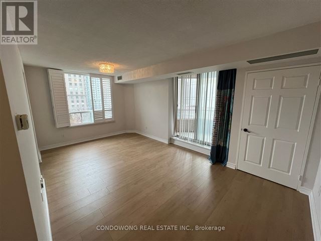 Empress Plaza - 607 35 Empress Avenue - photo 1