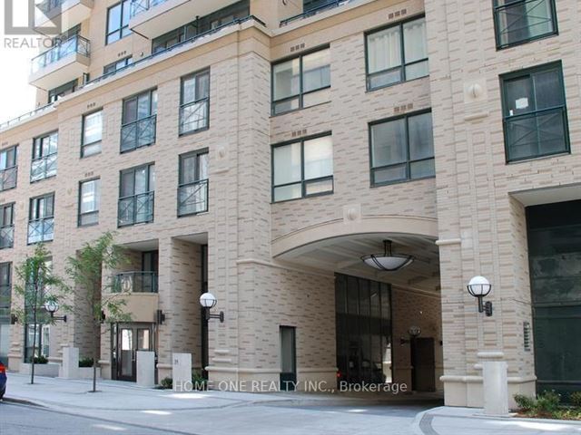 The Bloor Street Neighbourhood (BSN) - 1502 35 Hayden Street - photo 2