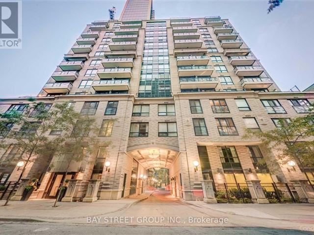 The Bloor Street Neighbourhood (BSN) - 1312 35 Hayden Street - photo 1